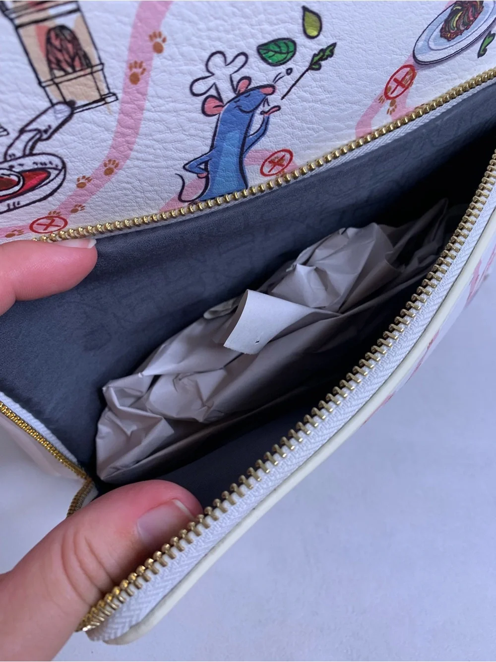Danielle Nicole Disney Pixar Ratatouille Mini Backpack Loungefly with Card Case - Picture 10 of 11